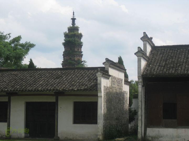 2012-7-7龙珠阁-陶博馆-古窑-陶博区-红塔-浮梁IMG_0571