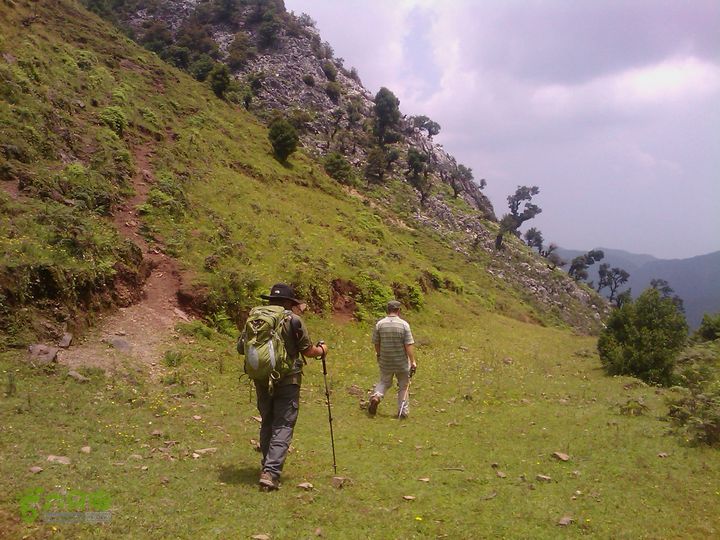 则黑毡帽山IMAG0094