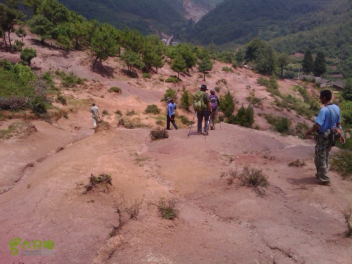 则黑毡帽山IMAG0124