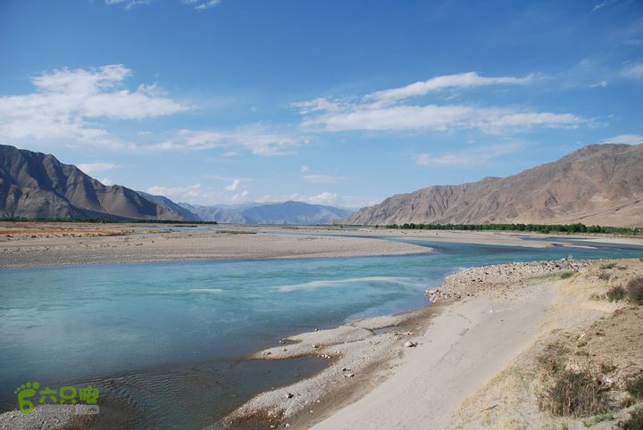 318国道川藏南线成都至拉萨拉萨河