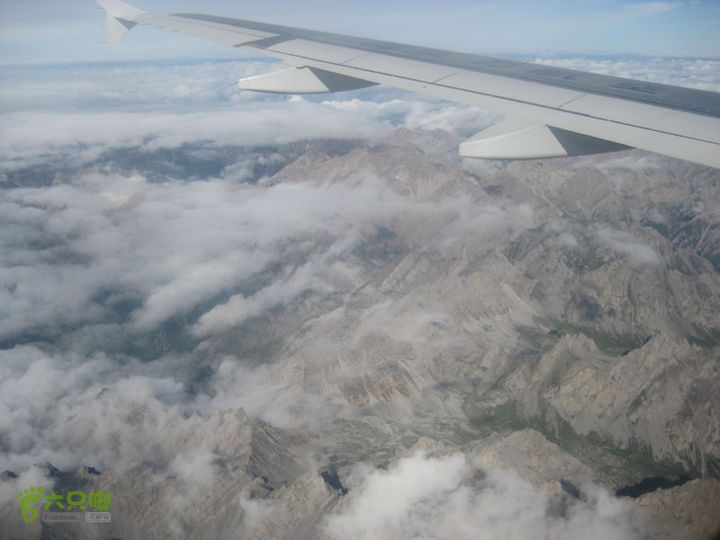 2012-8-22西安咸阳机场-四川九黄机场IMG_0309