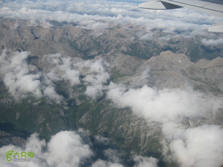 2012-8-22西安咸阳机场-四川九黄机场IMG_0314