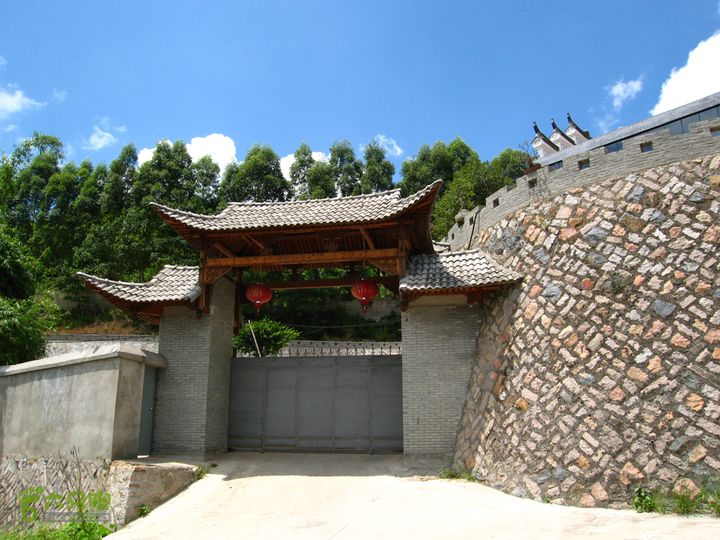 赤星村-昇山寺-叶洋-岭头-(龙潭)-森林公园南门私人山庄，还以为也是昇山寺的一部分