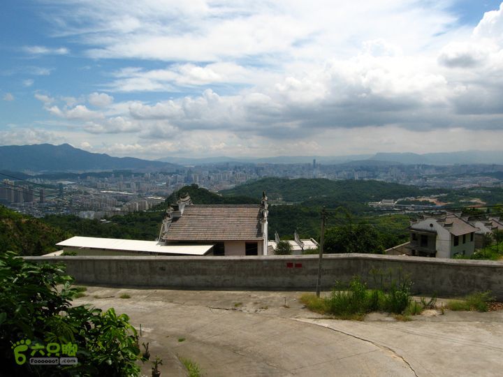 赤星村-昇山寺-叶洋-岭头-(龙潭)-森林公园南门弥勒佛殿前俯瞰