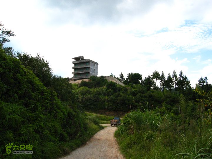 赤星村-昇山寺-叶洋-岭头-(龙潭)-森林公园南门看到叶洋的人家了