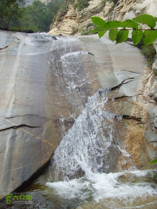 豪宅一天仙瀑一景区门口SNV34490