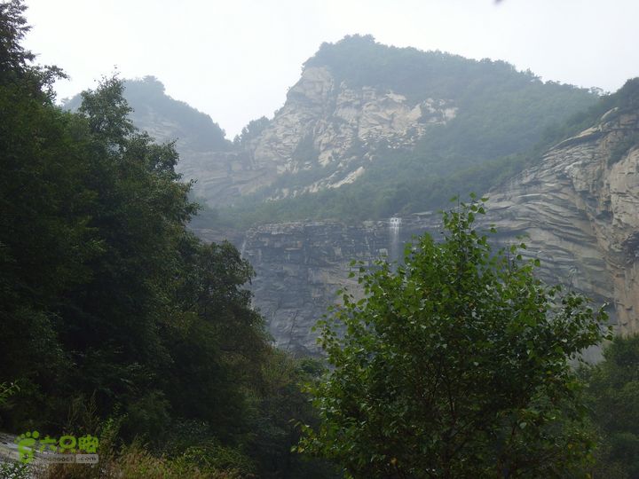 豪宅一天仙瀑一景区门口SNV34502