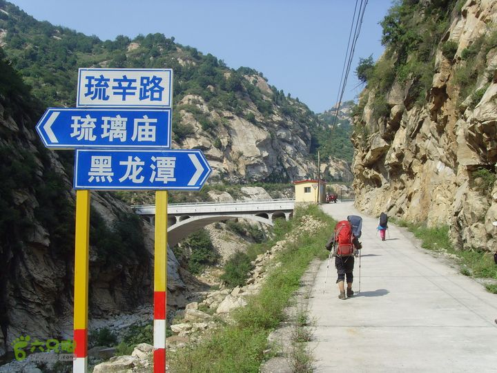 豪宅一天仙瀑一景区门口SNV34516