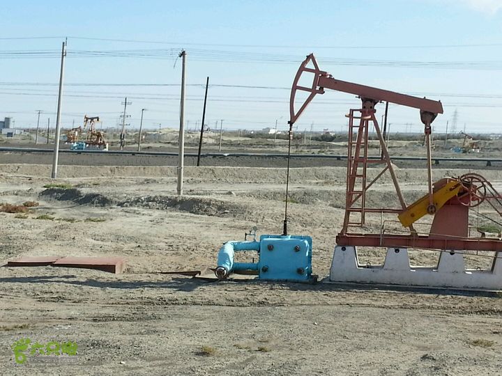 贵阳-新疆客拉玛依油田