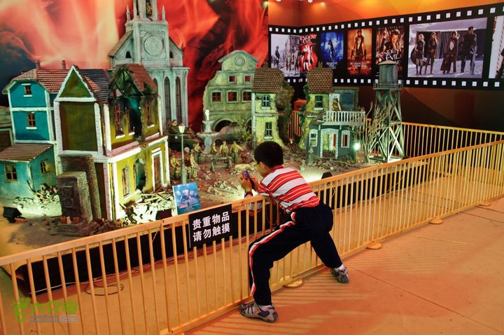 2012国庆---南禅寺的世界电影人偶展兵人模型-2258