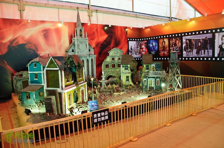 2012国庆---南禅寺的世界电影人偶展兵人模型-2259