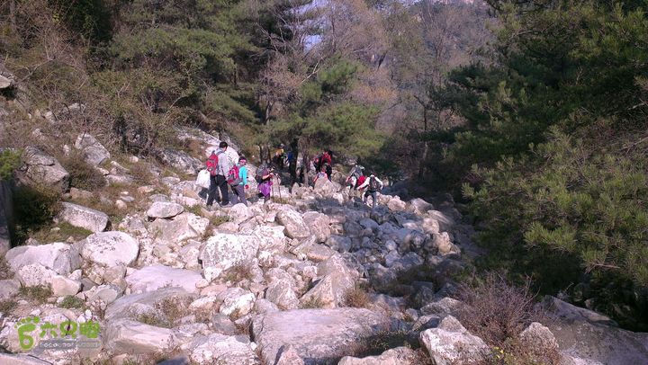 泰山：固顶山-新泰沟-明家滩20121014IMAG1572