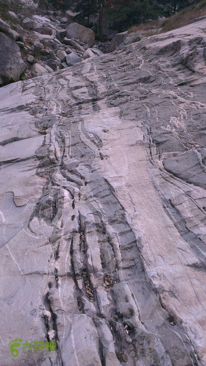 泰山：固顶山-新泰沟-明家滩20121014IMAG1619