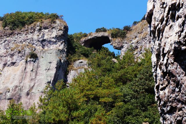 仙人桥-仙姑洞--浙东十八潭仙人桥