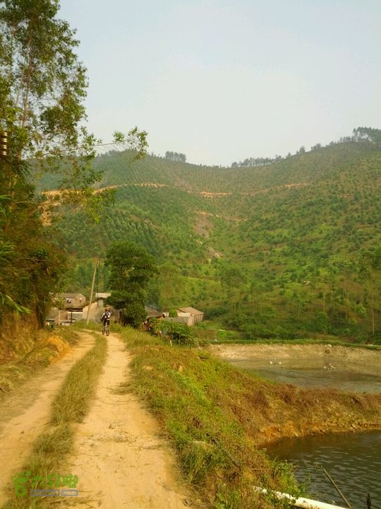 广东鹤山四堡水库穿越到粉洞25