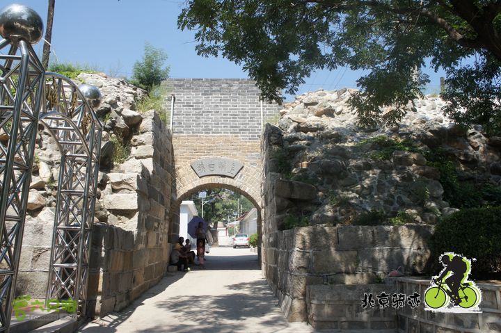 北京骑迹50 寻元代番字石刻  访北京水源地密云水库上峪古城堡