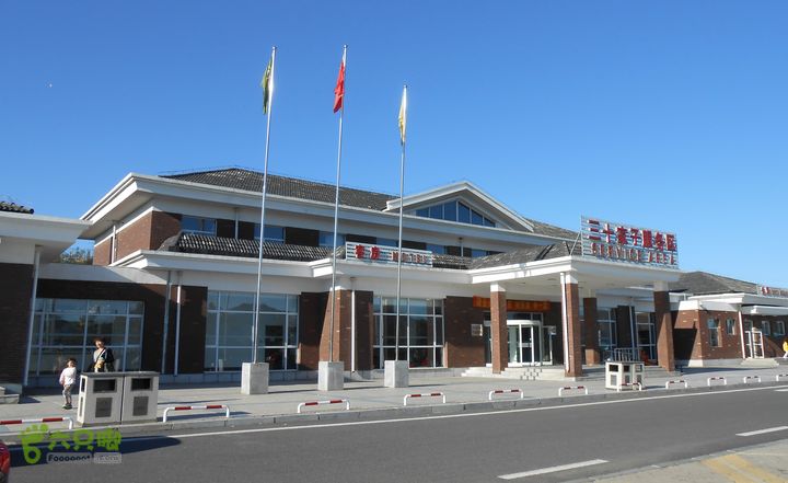 长春至北京 2012十一行三十家子服务区--- 辽冀 两省交界