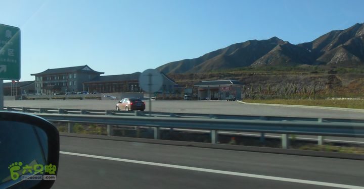 长春至北京 2012十一行河北省--平泉服务区
