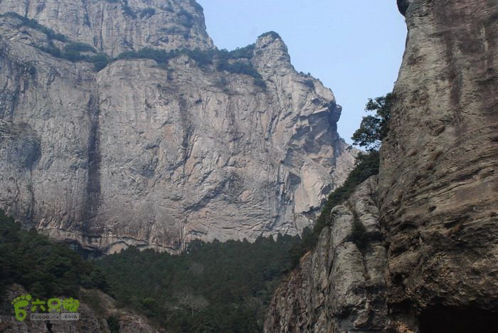 北雁荡经典之三（小龙湫 方洞 上灵岩 狮子山）方洞岩景