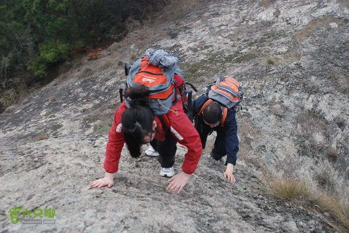 北雁荡经典之三（小龙湫 方洞 上灵岩 狮子山）攀爬陡坡