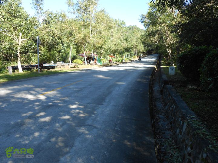 20121216五指山水满乡骑行登山DSCN2086