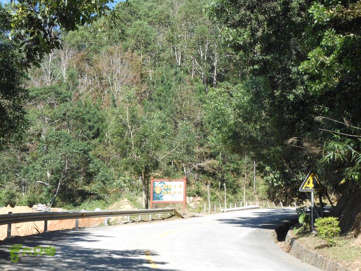 20121216五指山水满乡骑行登山DSCN2101