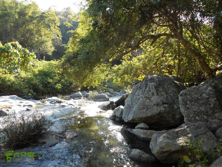 20121216五指山水满乡骑行登山DSCN2193