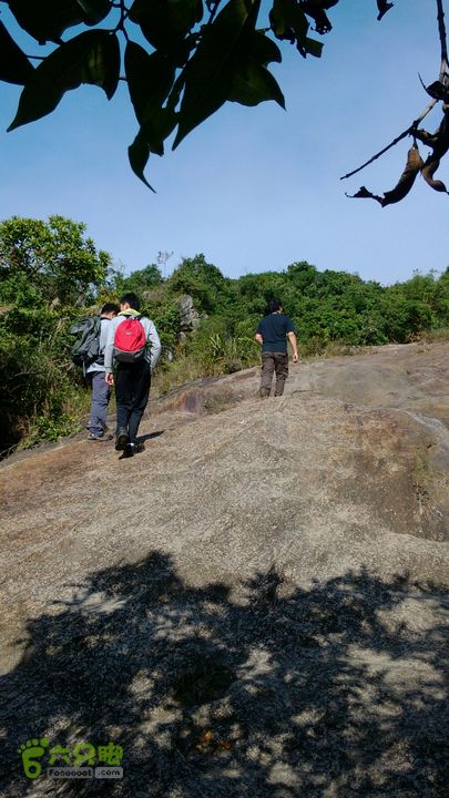 马峦山徒步…小梅沙上小梅沙下2012-12-22 10:38:44