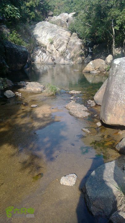 马峦山徒步…小梅沙上小梅沙下2012-12-22 14:35:40