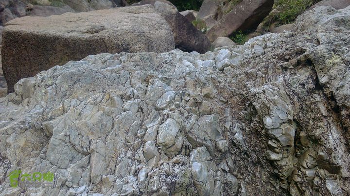 马峦山徒步…小梅沙上小梅沙下2012-12-22 14:58:55