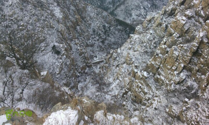 大连大黑山2+2攀爬2012-12-30 11:55:35