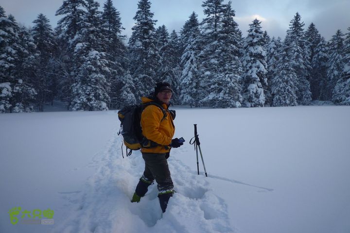 长白山望天鹅12122122496751a030374085cc