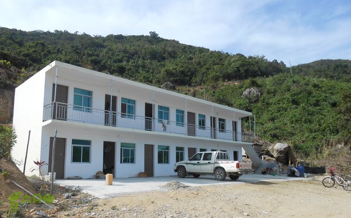 20130105--三亚福万岭山地骑行--大坡度碎石路芒果小楼。