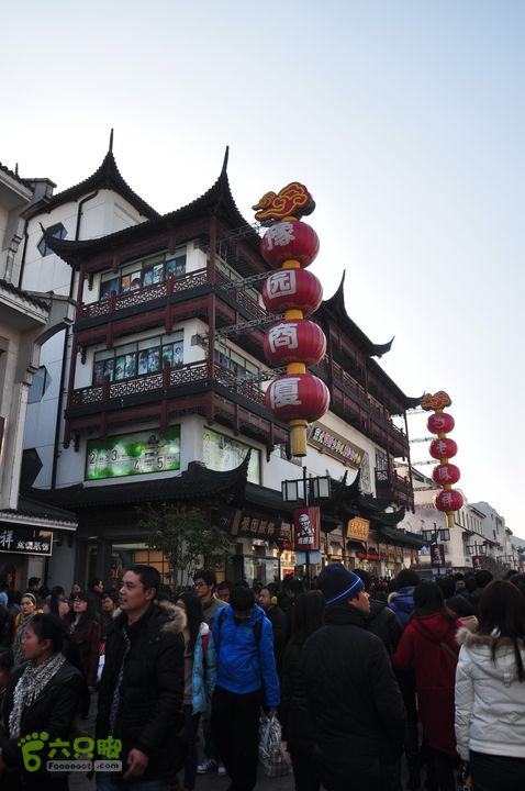 行摄苏州古城区观前街观前街（豫园商厦）