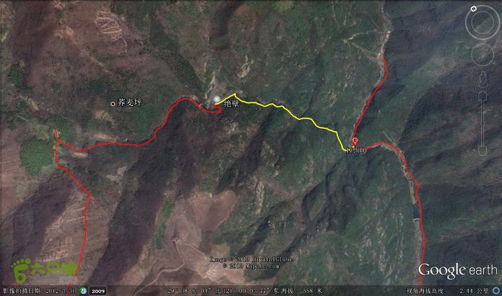 四明山主峰：甲青村--金钟山--荞麦坪--渔溪村黄色的那一段刚开始的溪坑还好走，后来穿越野树林就不好走了