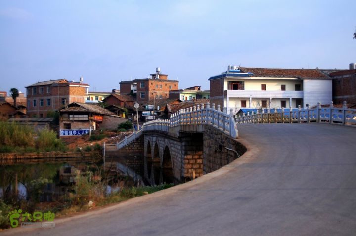 摩旅云南罗平-广西沿边公路（第四天丘北普者黑-广南县-富宁）DSC00563