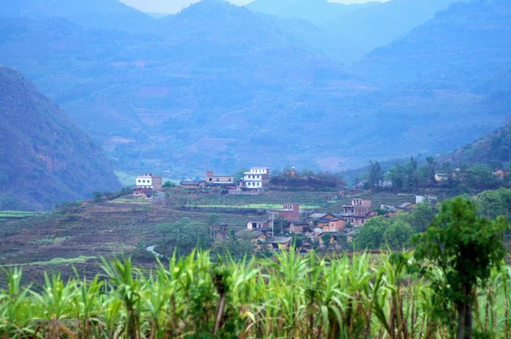 摩旅云南罗平-广西沿边公路（第四天丘北普者黑-广南县-富宁）DSC00632