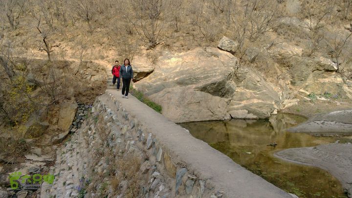 嵩山连天峡谷穿越到三皇寨，景区大门出，完成环线水坝