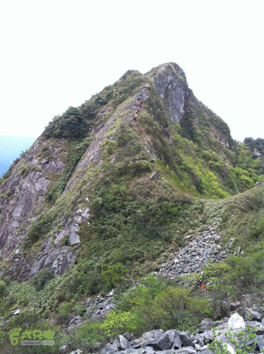 雁荡二尖穿越2013-04-06 10:35:21