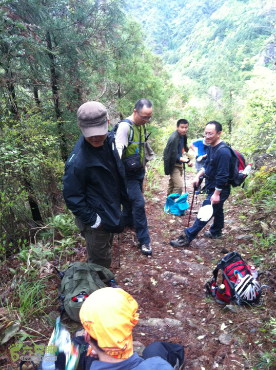 雁荡二尖穿越2013-04-06 07:21:30