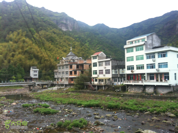 雁荡二尖穿越2013-04-06 06:22:51