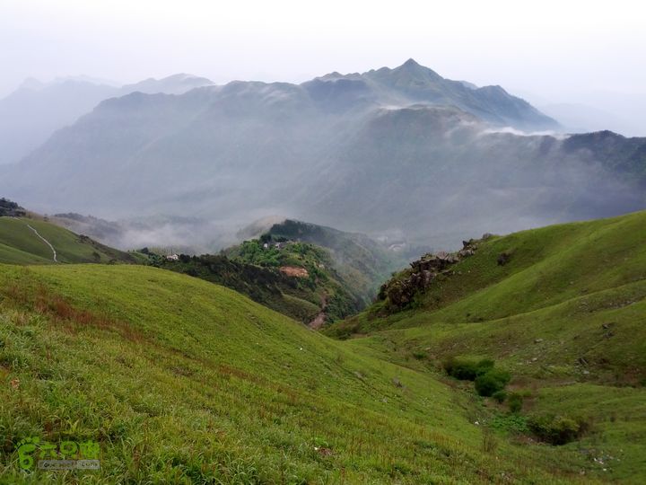 江西武功山_龙山村-沈子村IMG_20130505_063117