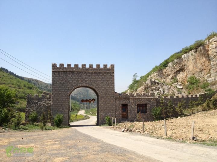田庄水库土峪村村头城楼