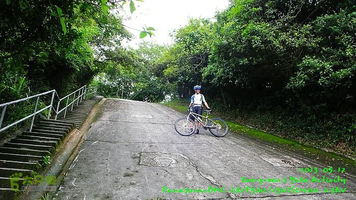 2013 05 12 中、西、上環，華富村、薄扶林古跡之旅P1540862