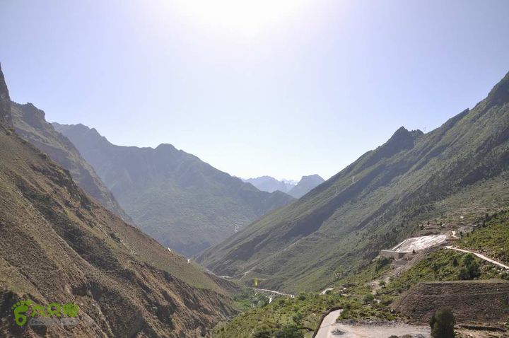 7车8人莫斯卡6日游调整大小 在路上4