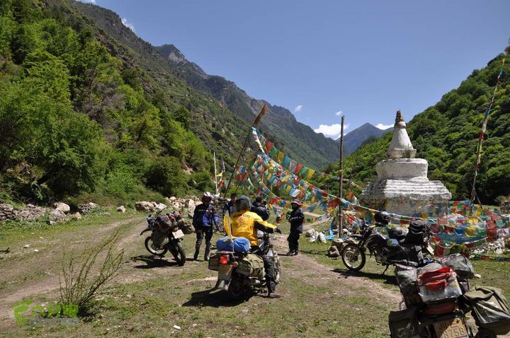 7车8人莫斯卡6日游在路上11