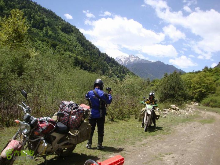 7车8人莫斯卡6日游在路上14