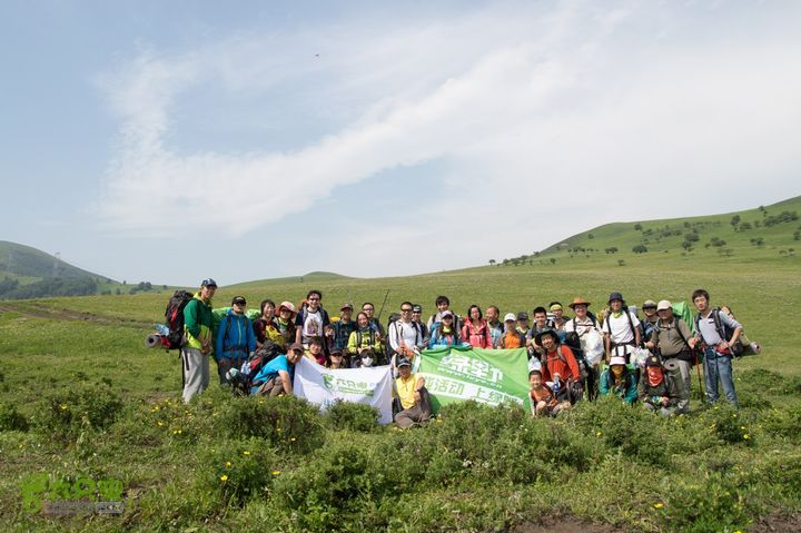 绿野网团建活动-老栅子村-东猴顶-孤石牧场穿越营地合影