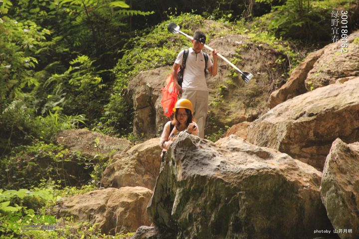 探秘北坛天坑洞，舟行地下河，再看古村四合院我们的绿野生活 11_03_06033