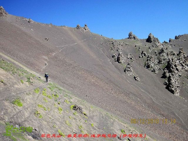 狼塔C+V，200Km，11days（我们队伍用时九天九夜）右下达板，阿龙摄